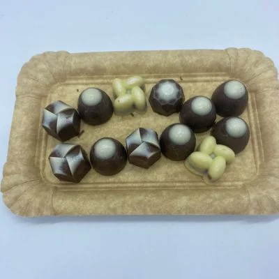 Bombones rellenos de gelatina de arándanos (12 Unidades) 1 12 bombones rellenos de gelatina de arándanos